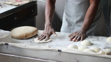 Como fazer pão de fermentação natural e conseguir ganhar dinheiro com eles