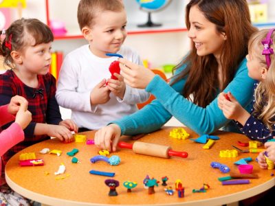 Curso de Auxiliar de Creche