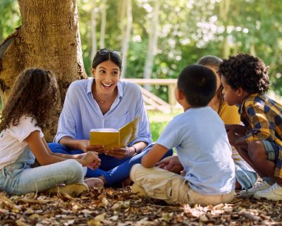 Curso de Contação de História na Educação Infantil Curso de Contação de História na Educação Infantil